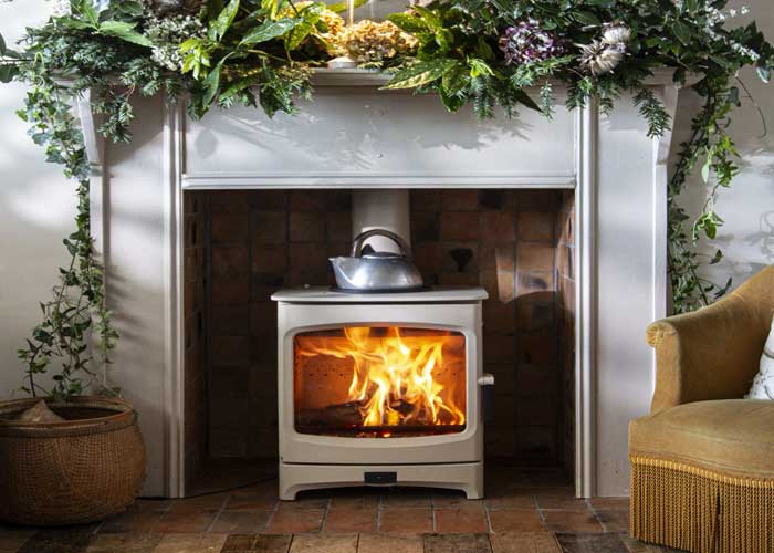 Charnwood Aire 700